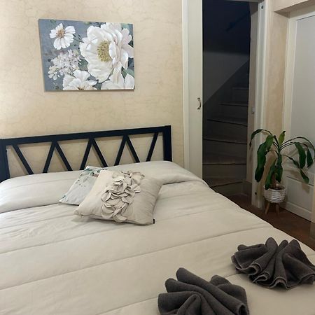 Il Giardino Segreto B&B โวลแตร์รา ภายนอก รูปภาพ